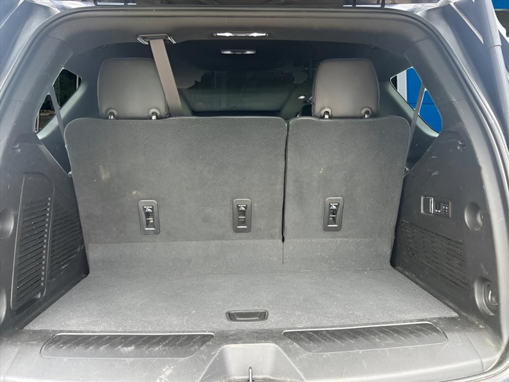 2023 GMC Yukon SLT - Photo 24