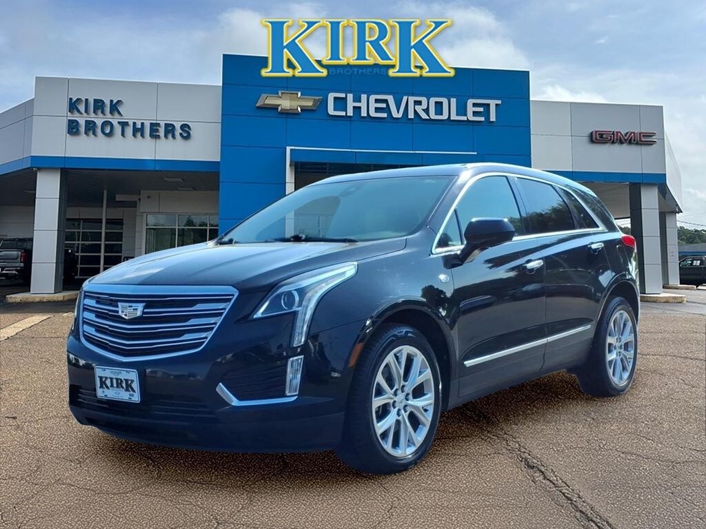 Used 2017 CADILLAC XT5 Luxury AWD SUV