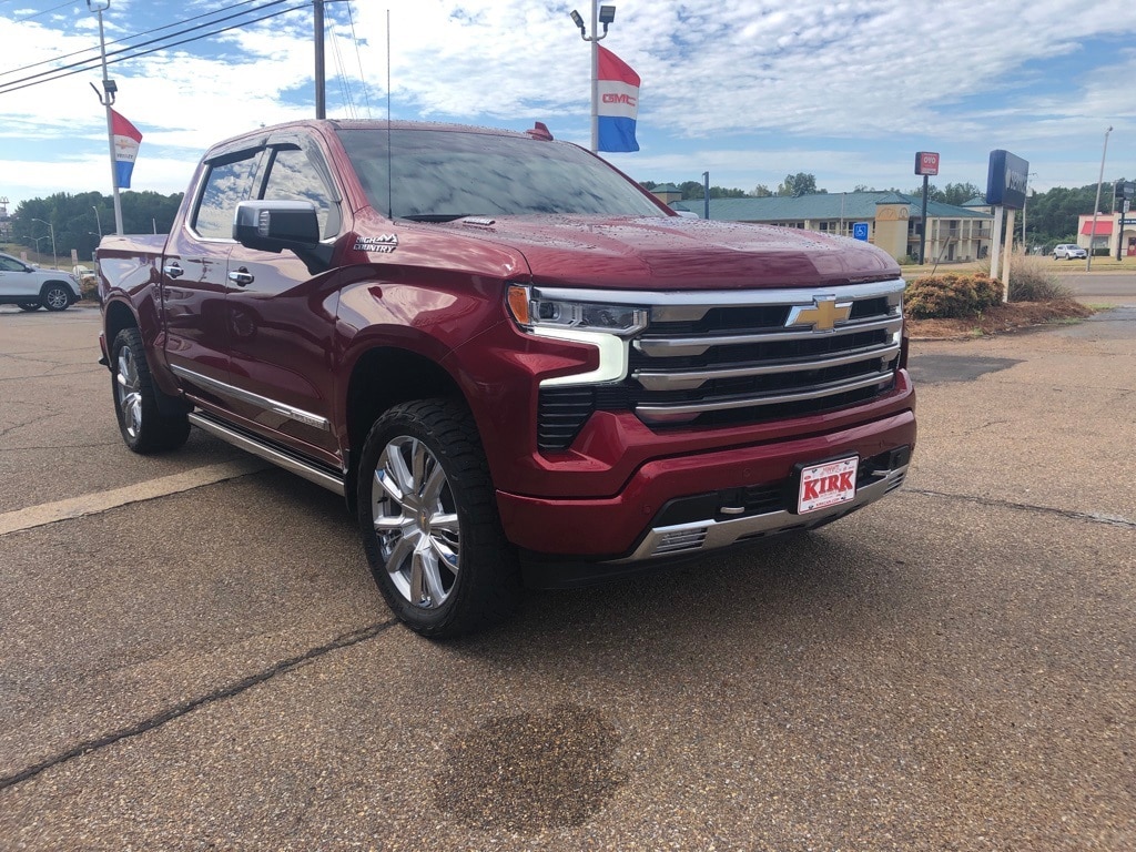 Used 2023 Chevrolet Silverado 1500 High Country with VIN 1GCUDJE83PZ280268 for sale in Grenada, MS