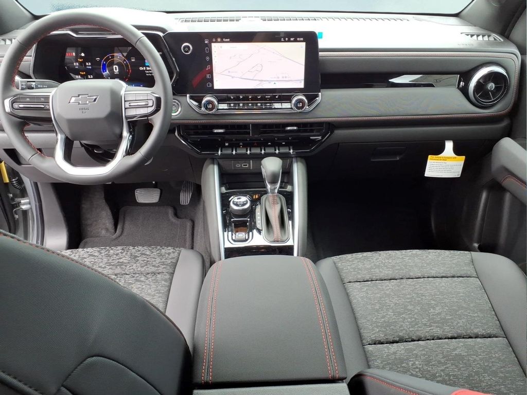 2026 Chevrolet Colorado Z71 - Photo 11