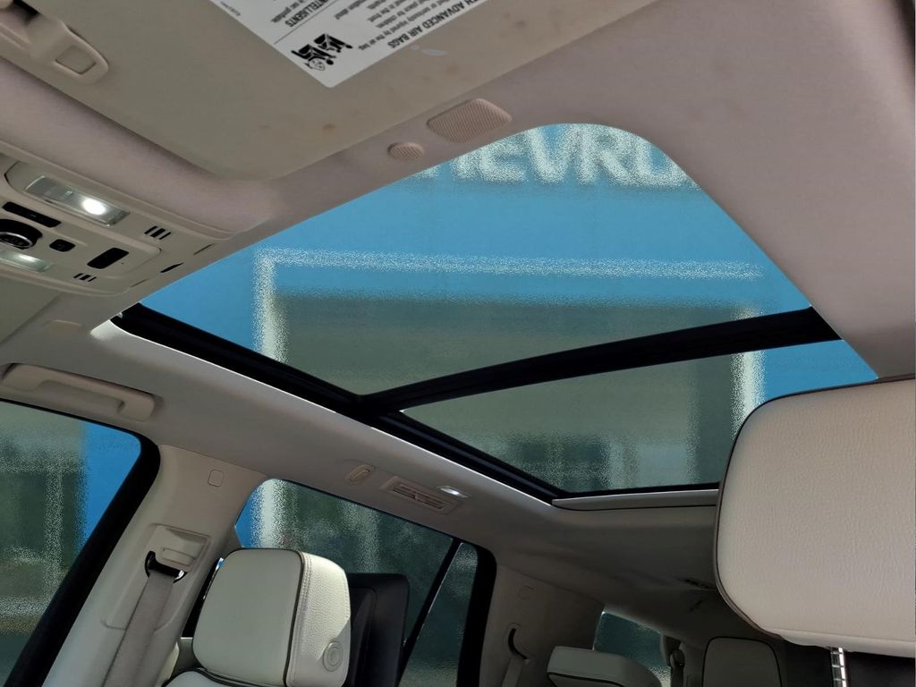 2021 GMC Yukon Denali - Photo 26