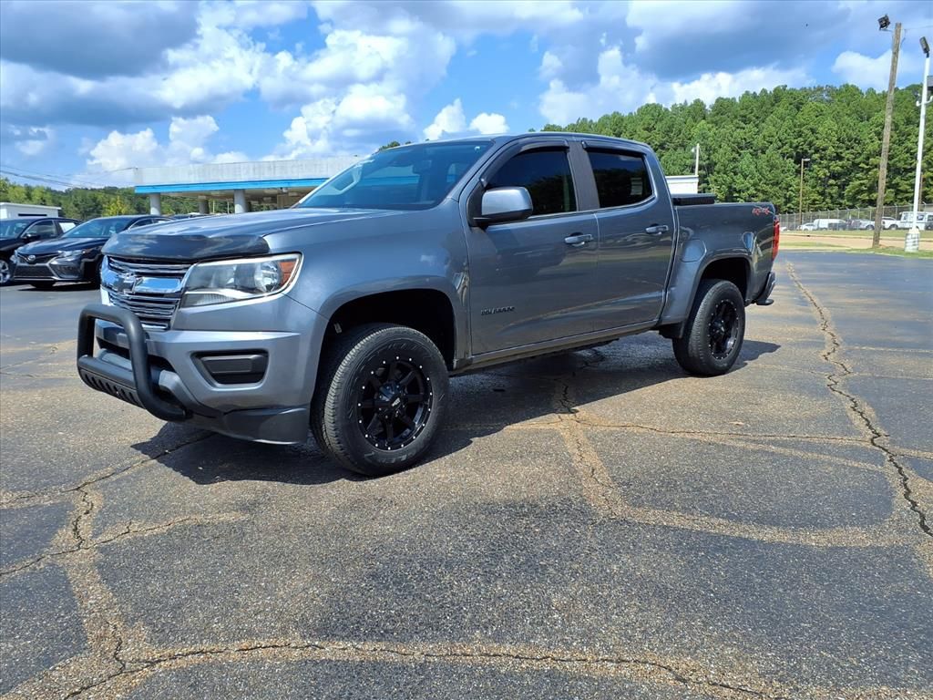 2018 Chevrolet Colorado LT photo 3