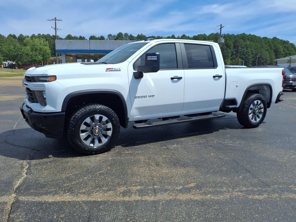 2025 Chevrolet Silverado 2500 HD Custom