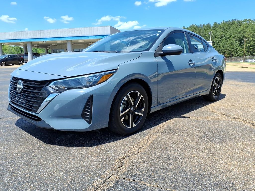 2024 Nissan Sentra SV CVT's photo