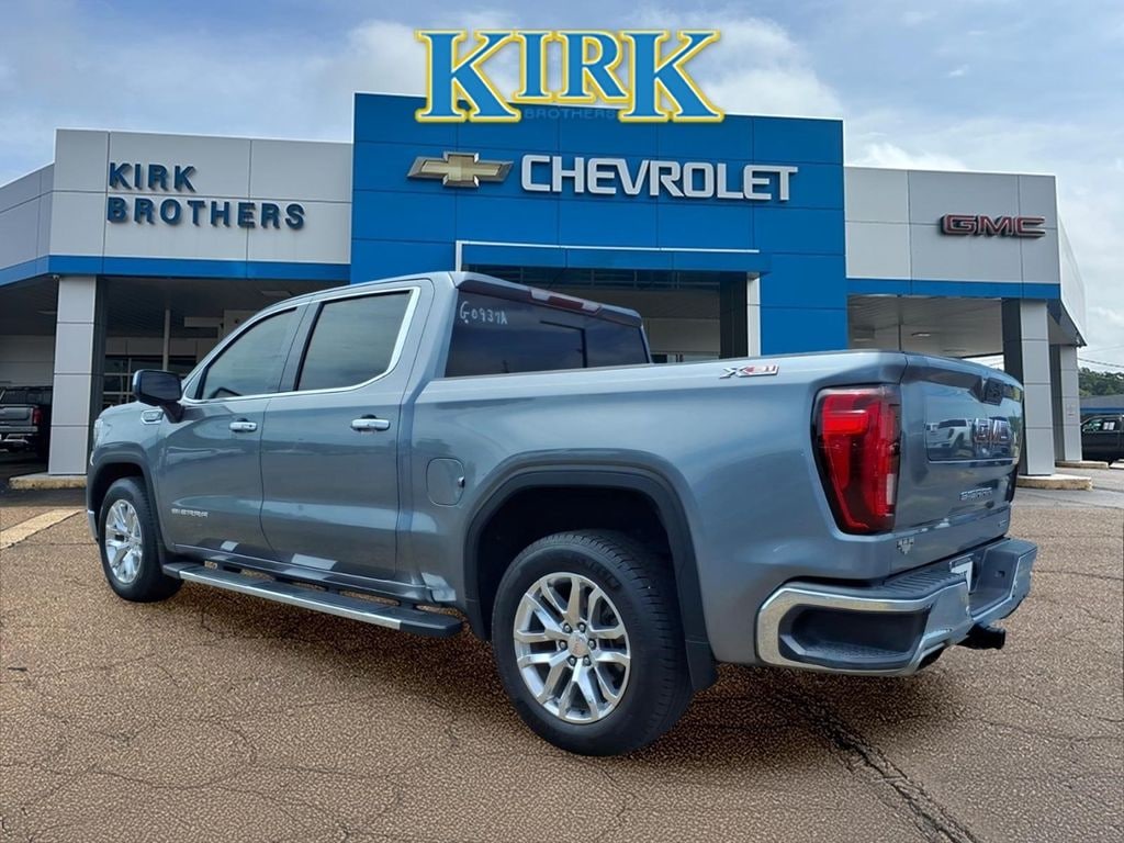 Used 2021 GMC Sierra 1500 SLT Truck Crew Cab