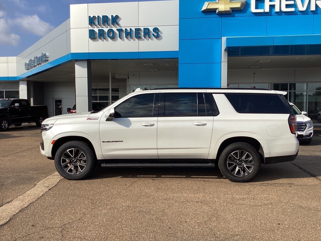 Used 2023 Chevrolet Suburban Z71 with VIN 1GNSKDKD5PR272485 for sale in Grenada, MS