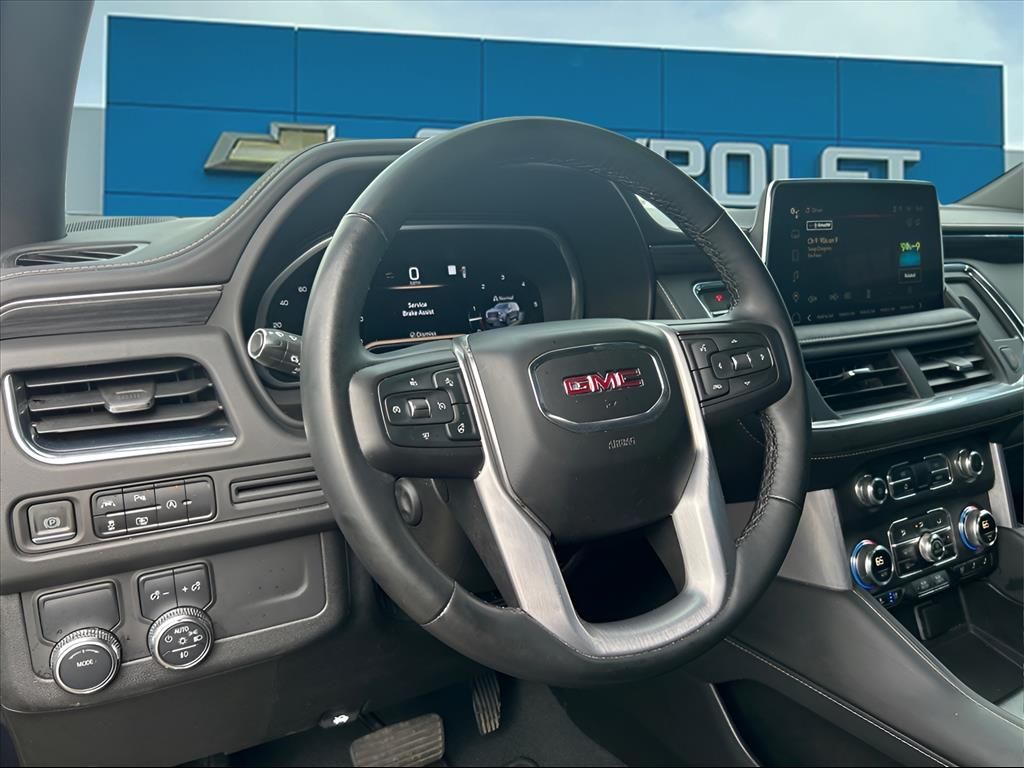 2023 GMC Yukon SLT - Photo 9