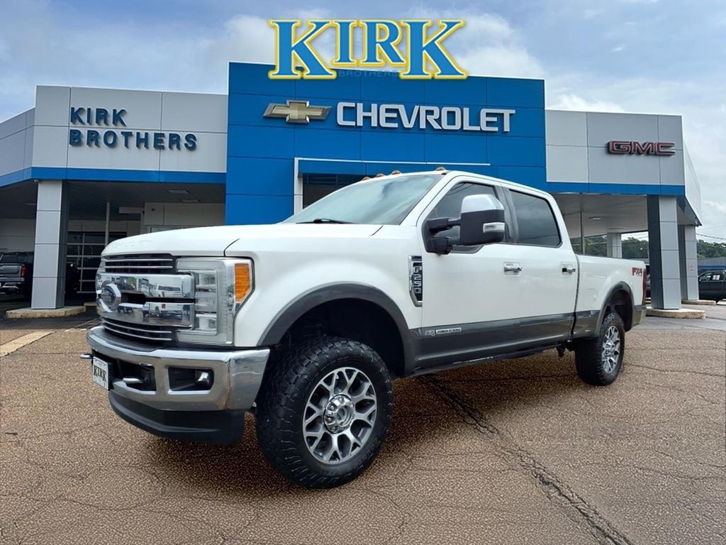 2018 Ford F-250 Lariat 4x4 Crew Cab 6-3/4' Box's photo