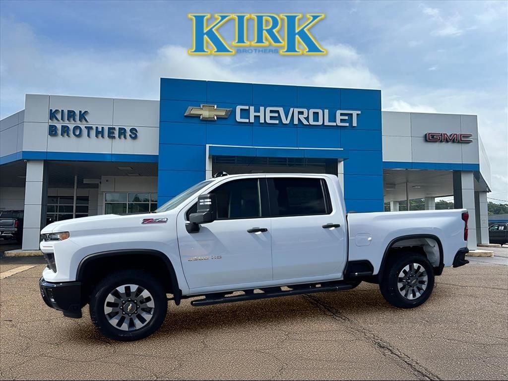 New 2025 Chevrolet Silverado 2500 HD Custom Truck