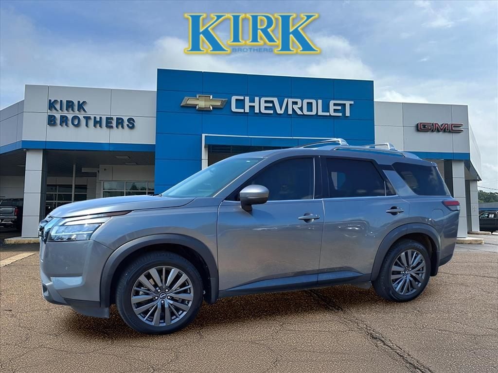 2022 Nissan Pathfinder