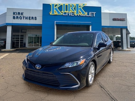 2022 Toyota Camry LE Sedan