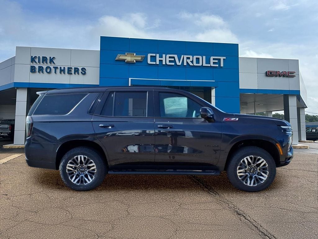 2026 Chevrolet Tahoe Z71 - Photo 12
