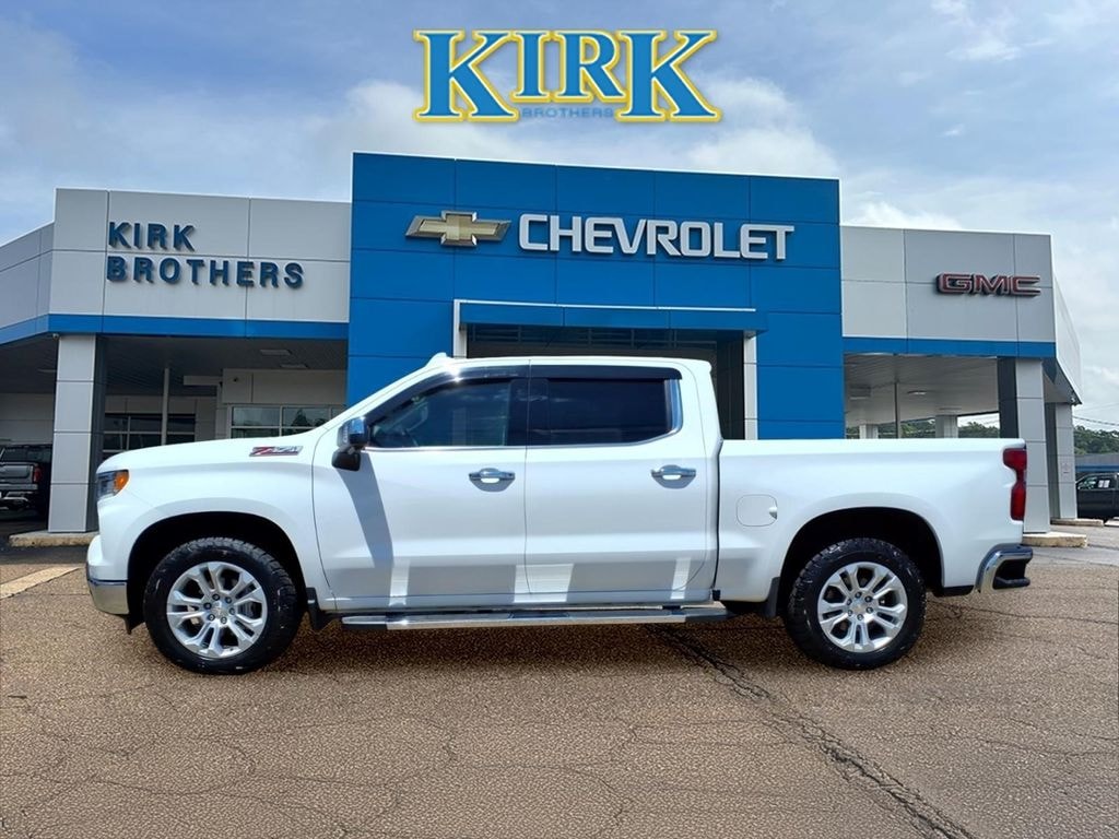 Used 2022 Chevrolet Silverado 1500 LTZ Truck Crew Cab