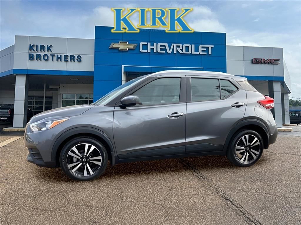Used 2020 Nissan Kicks SV with VIN 3N1CP5CV1LL569527 for sale in Grenada, MS