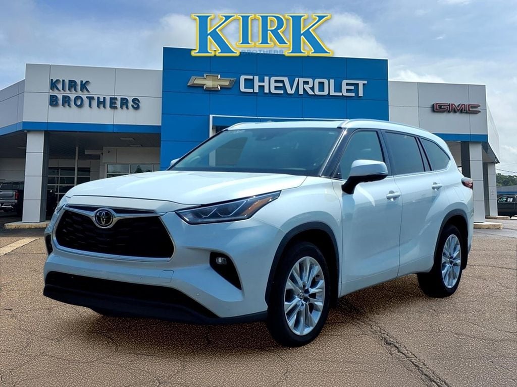 Used 2022 Toyota Highlander Limited SUV