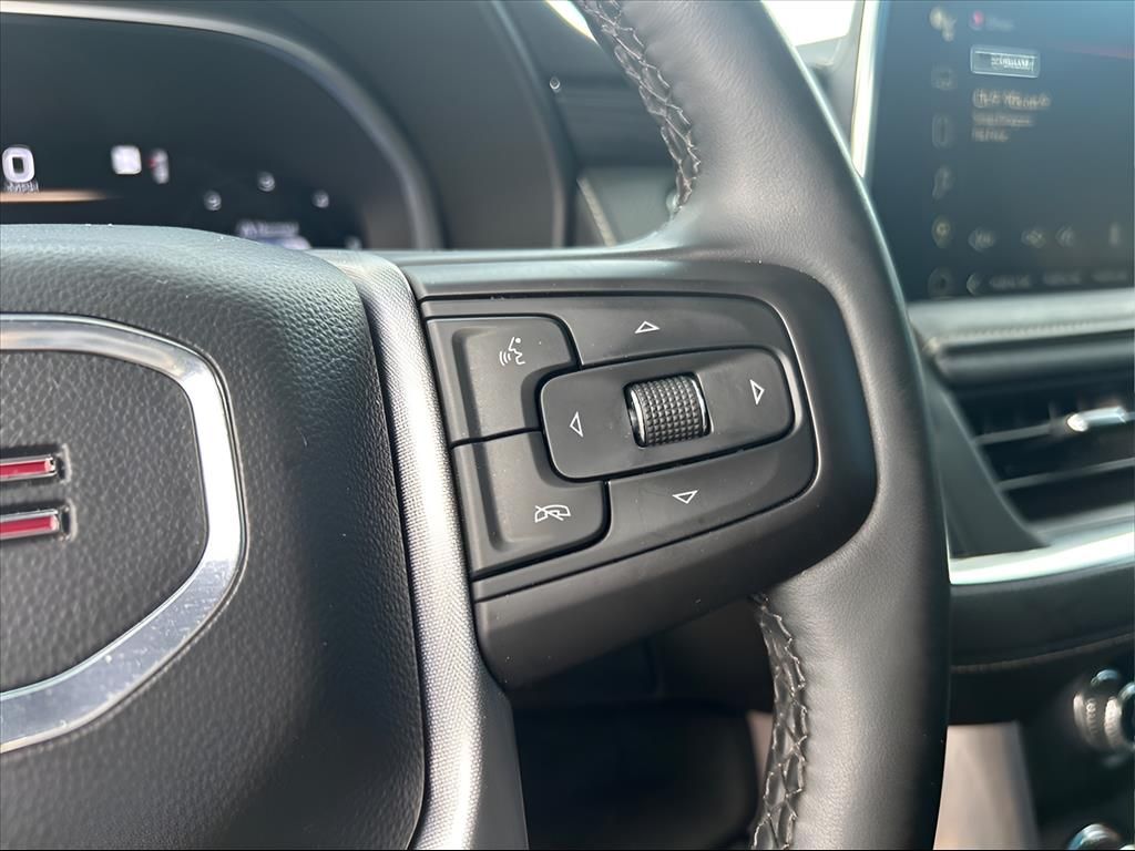 2023 GMC Yukon SLT - Photo 14