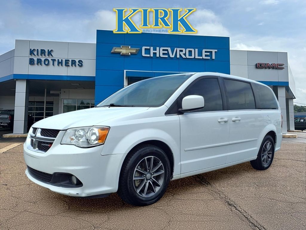 2017 Dodge Grand Caravan SXT's photo