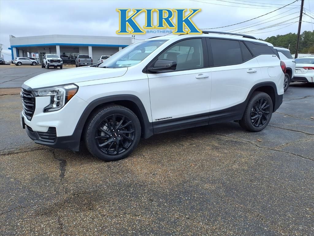 Used 2024 GMC Terrain SLE with VIN 3GKALMEG3RL157020 for sale in Grenada, MS