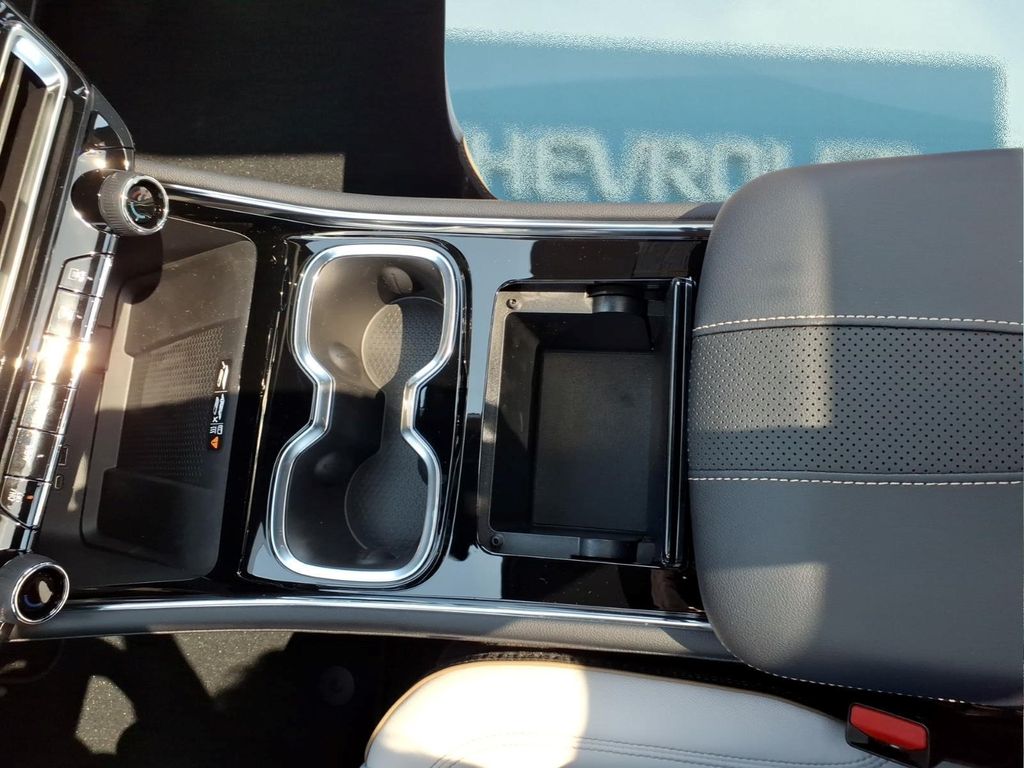 2026 Chevrolet Traverse High Country - Photo 25