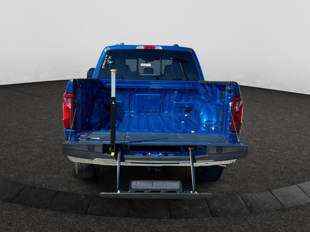 2025 Ford F-150 XLT - Photo 7