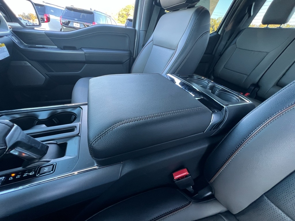 2025 Ford F-150 Lariat - Photo 22
