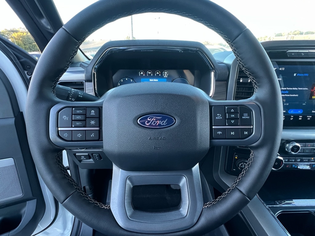 2025 Ford F-150 Lariat - Photo 14