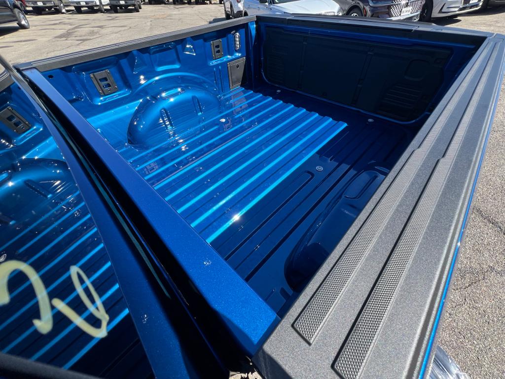 2025 Ford F-150 XLT - Photo 39