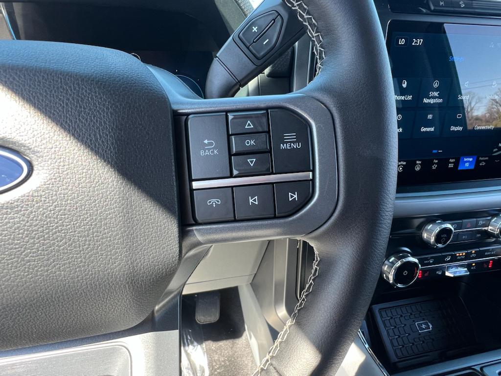2025 Ford F-150 XLT - Photo 17