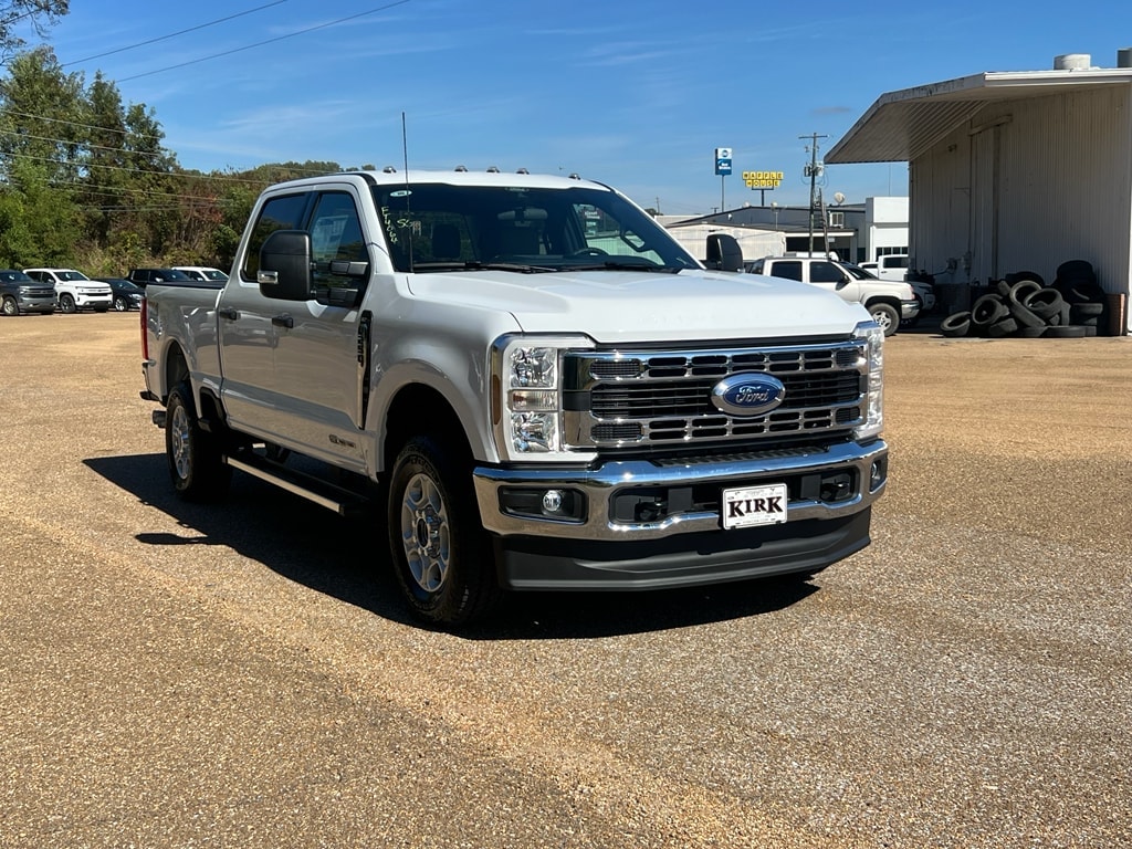 2026 Ford F-250 Super Duty XLT's photo