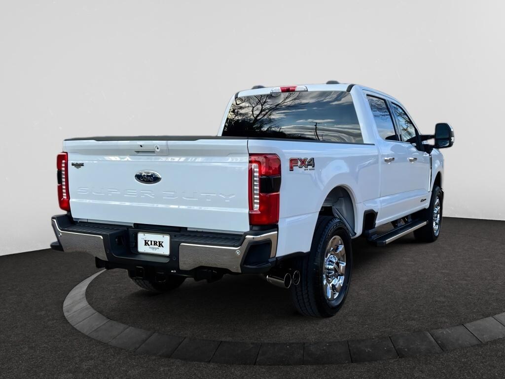 New 2026 Ford F-250 Lariat Crew Cab