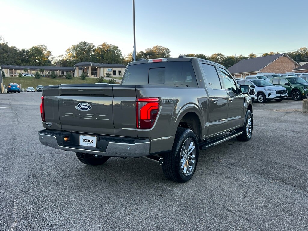 New 2025 Ford F-150 Lariat Truck SuperCrew Cab