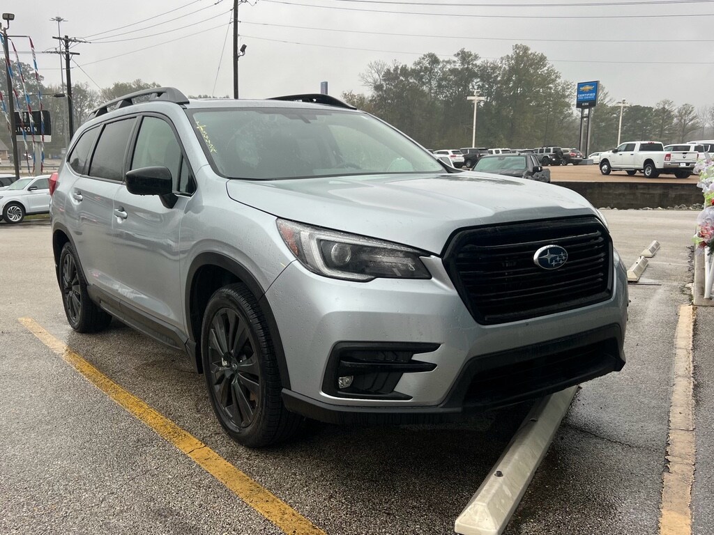 2022 Subaru Ascent Onyx Edition's photo