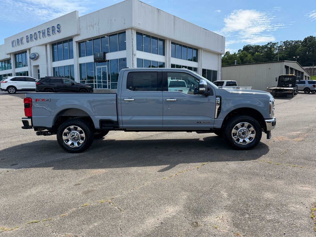 New 2026 Ford F-250 Lariat Crew Cab