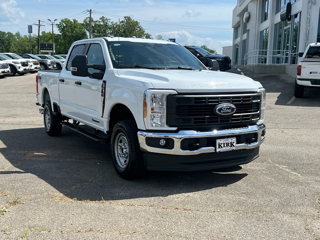 New 2026 Ford F-250 XL Crew Cab