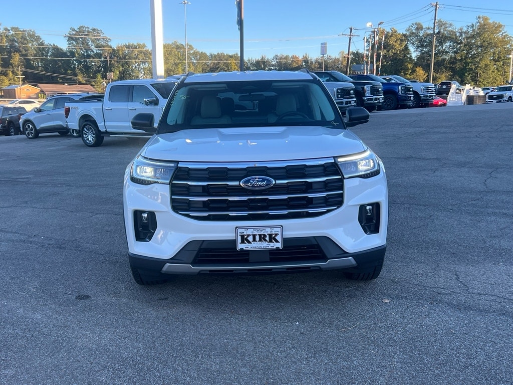 New 2025 Ford Explorer Active SUV