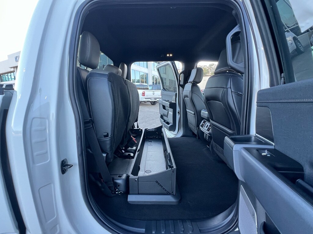 2025 Ford F-150 Lariat - Photo 31