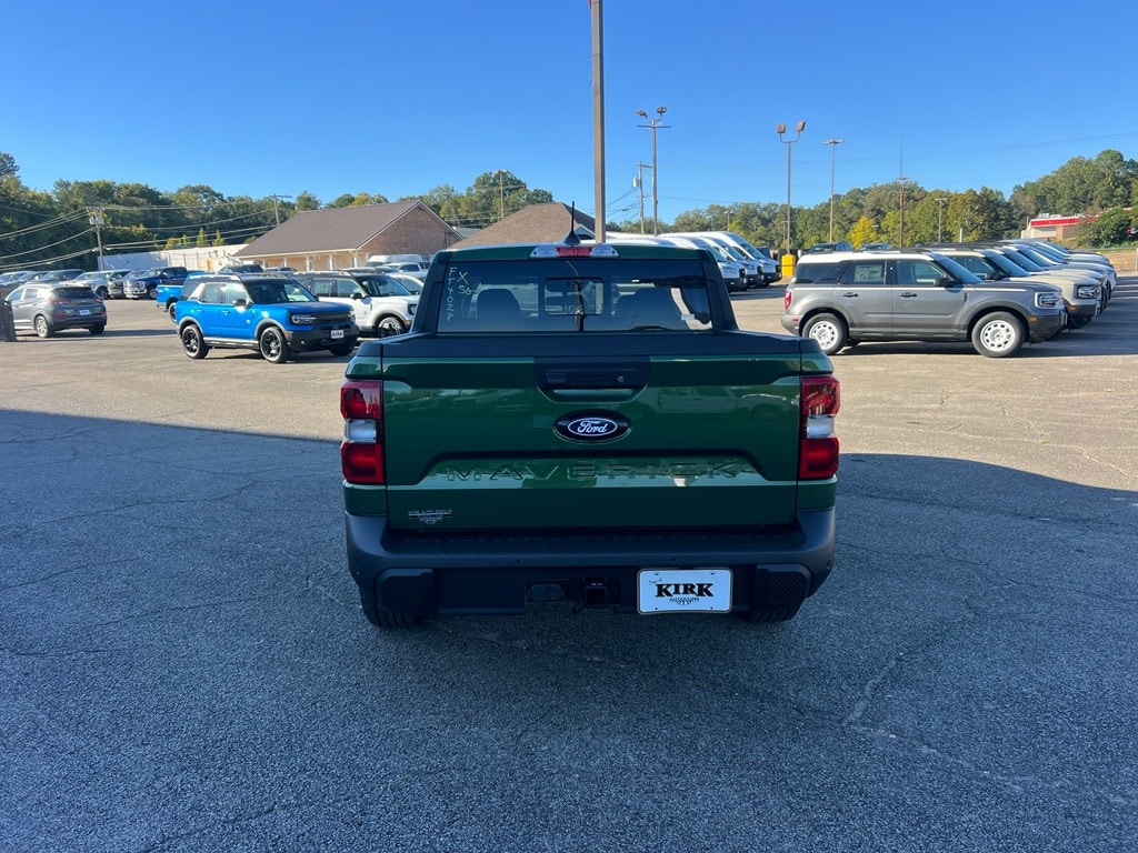 New 2025 Ford Maverick Lariat Truck SuperCrew