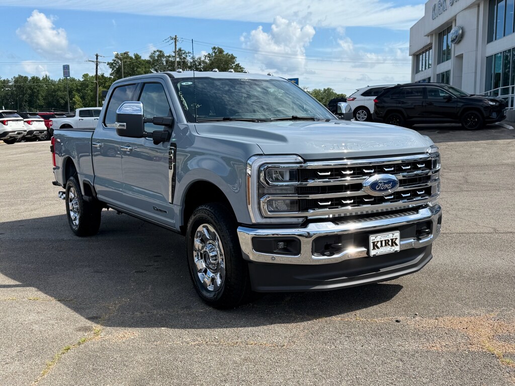 New 2026 Ford F-250 Lariat Crew Cab