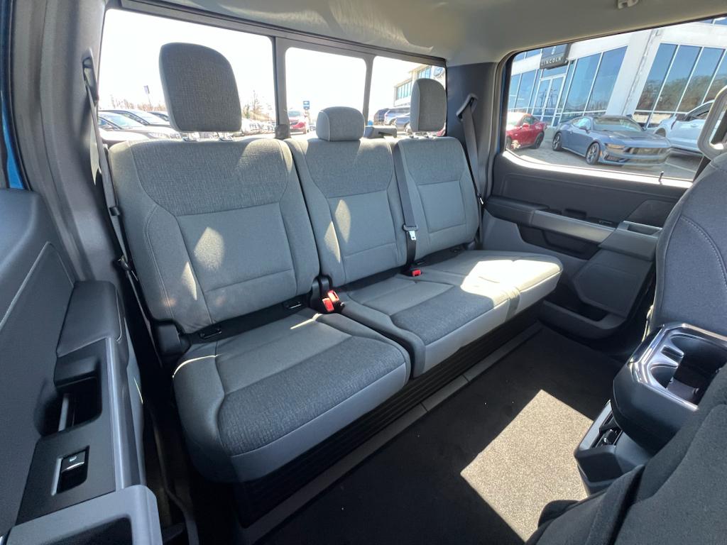 2025 Ford F-150 XLT - Photo 36