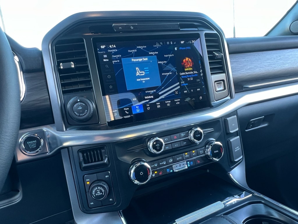 2025 Ford F-150 Lariat - Photo 16