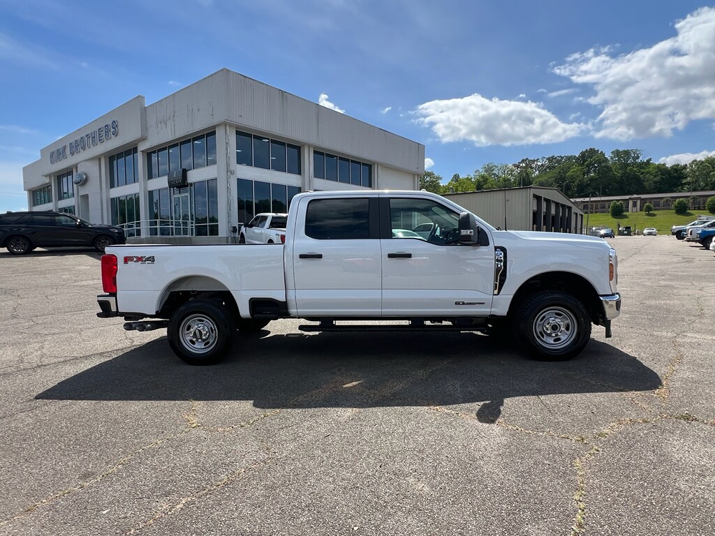 New 2026 Ford F-250 XL Crew Cab