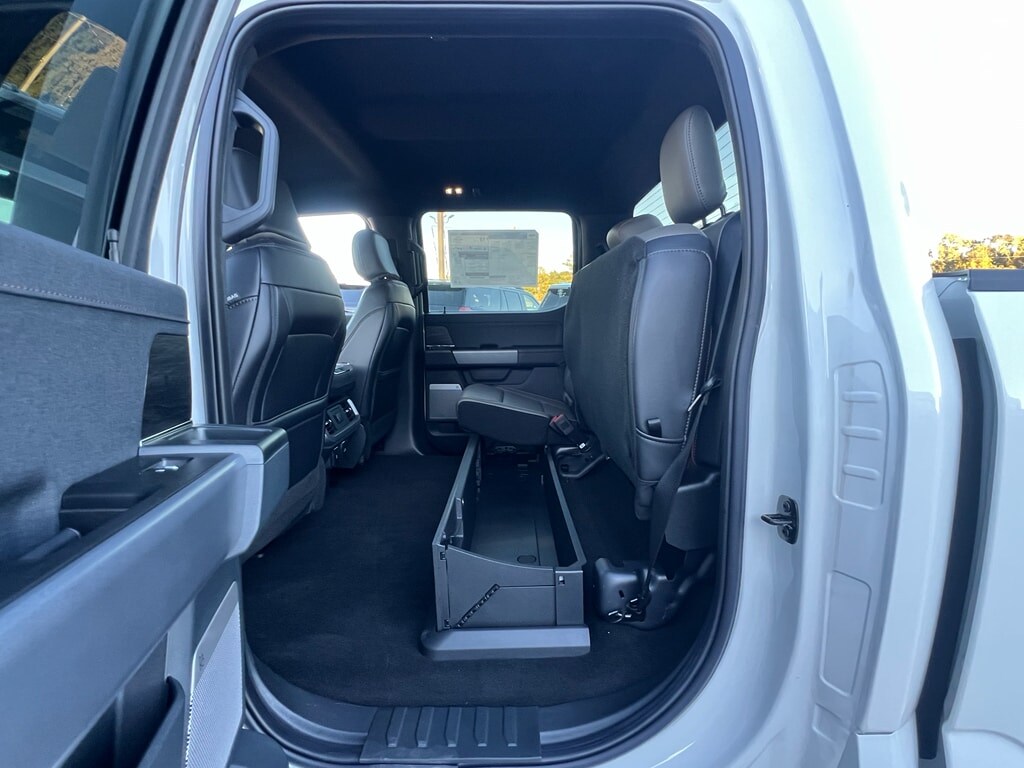 2025 Ford F-150 Lariat - Photo 30