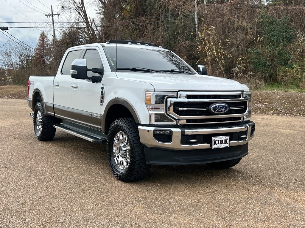 2022 Ford F-250 Super Duty Lariat's photo