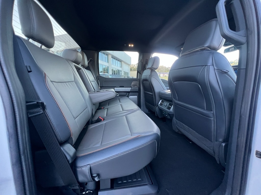2025 Ford F-150 Lariat - Photo 35
