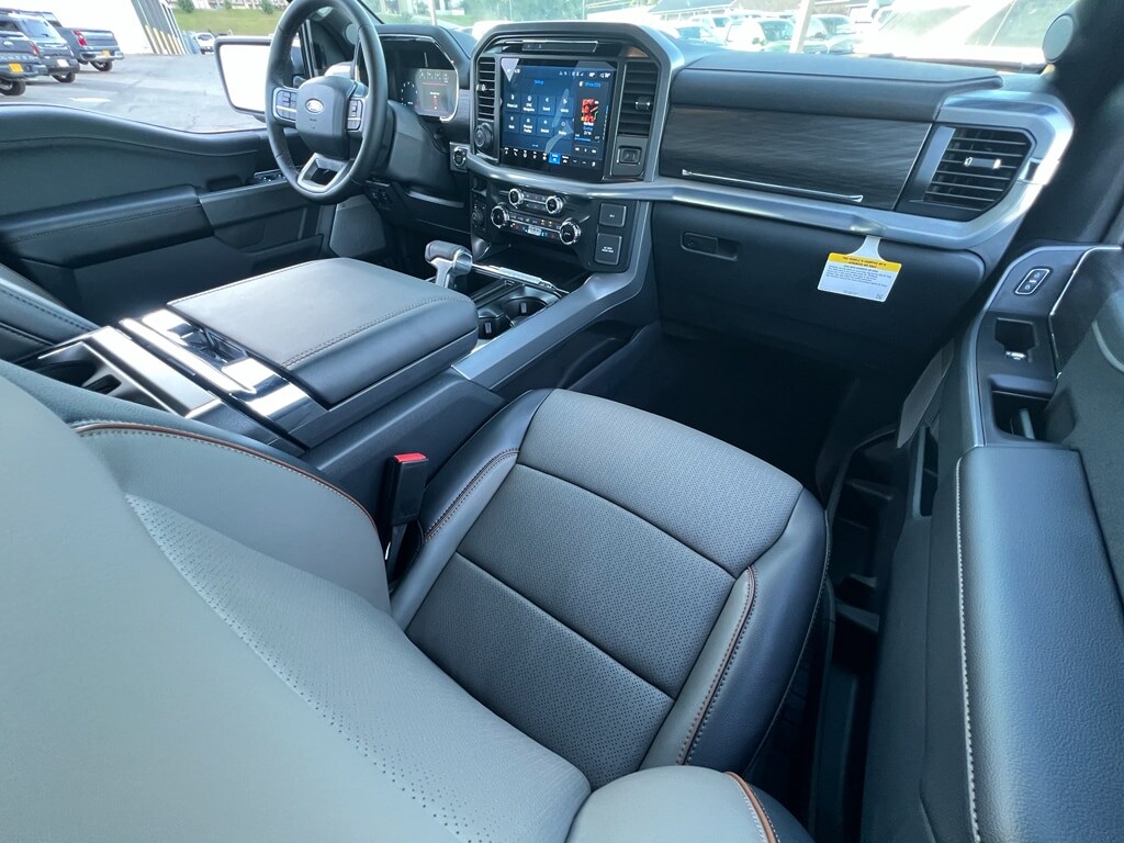 2025 Ford F-150 Lariat - Photo 37