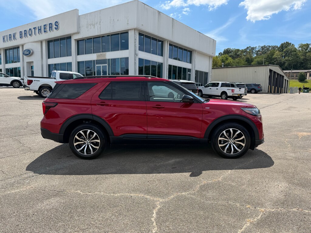 New 2026 Ford Explorer ST-Line Sport Utility