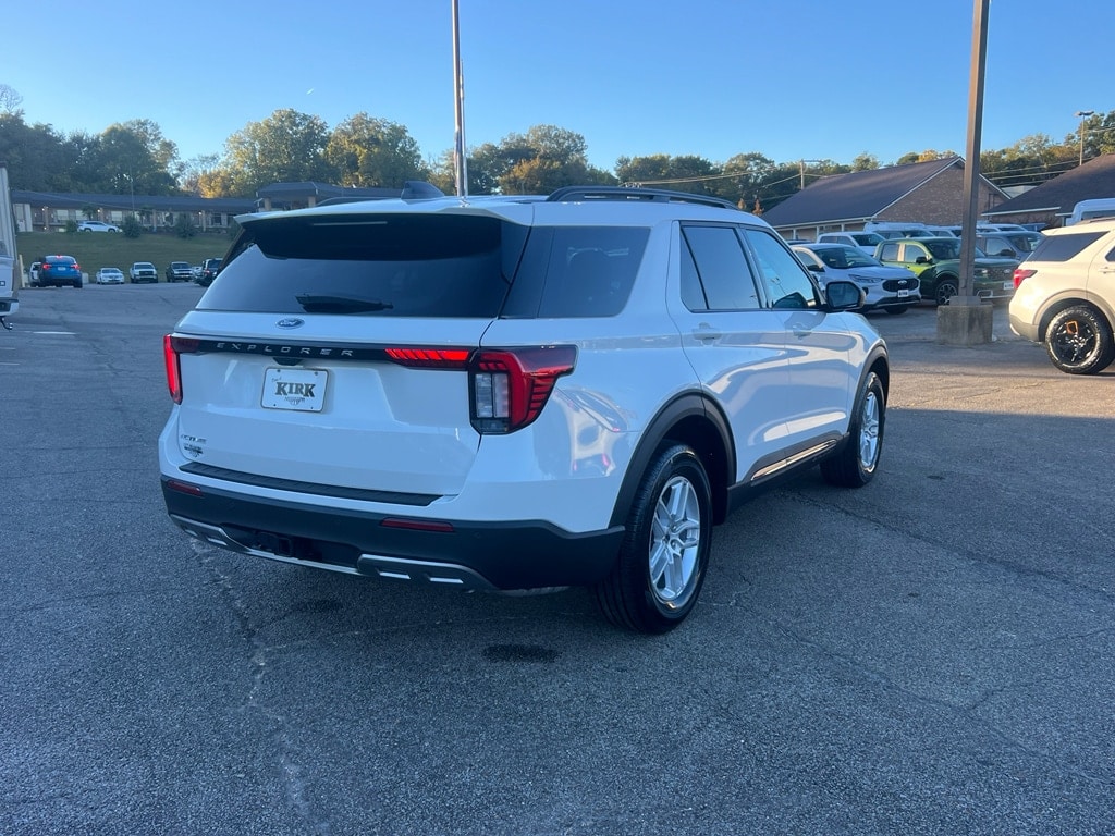 New 2025 Ford Explorer Active SUV