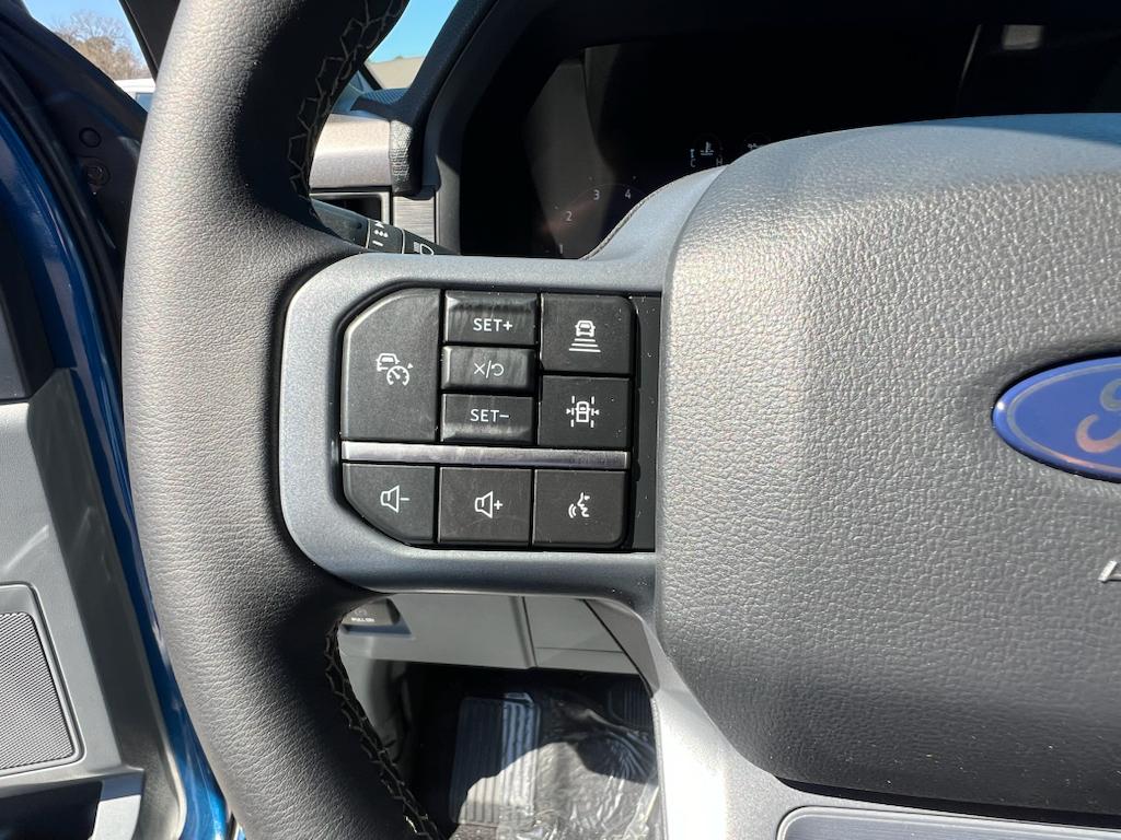 2025 Ford F-150 XLT - Photo 15