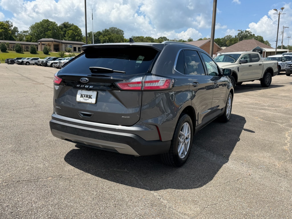Used 2023 Ford Edge SEL Sport Utility