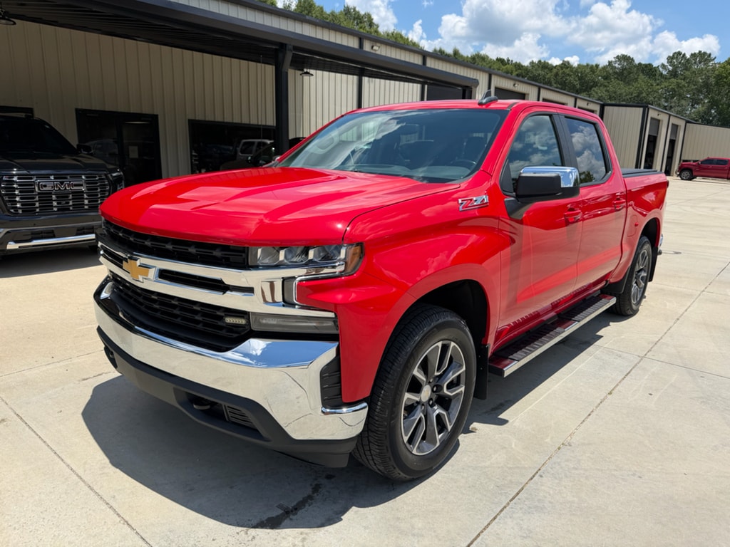 Used 2021 Chevrolet Silverado LT Crew Cab
